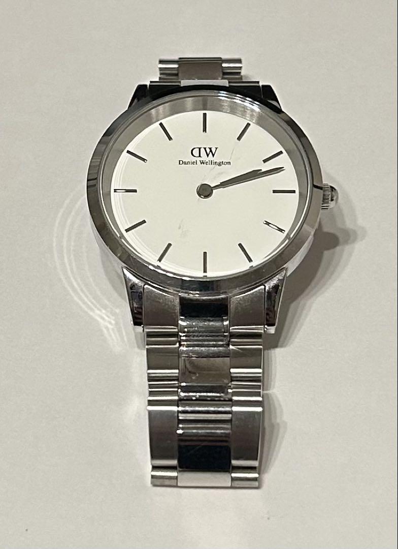Daniel Wellington シンプル時計 金属ベルト