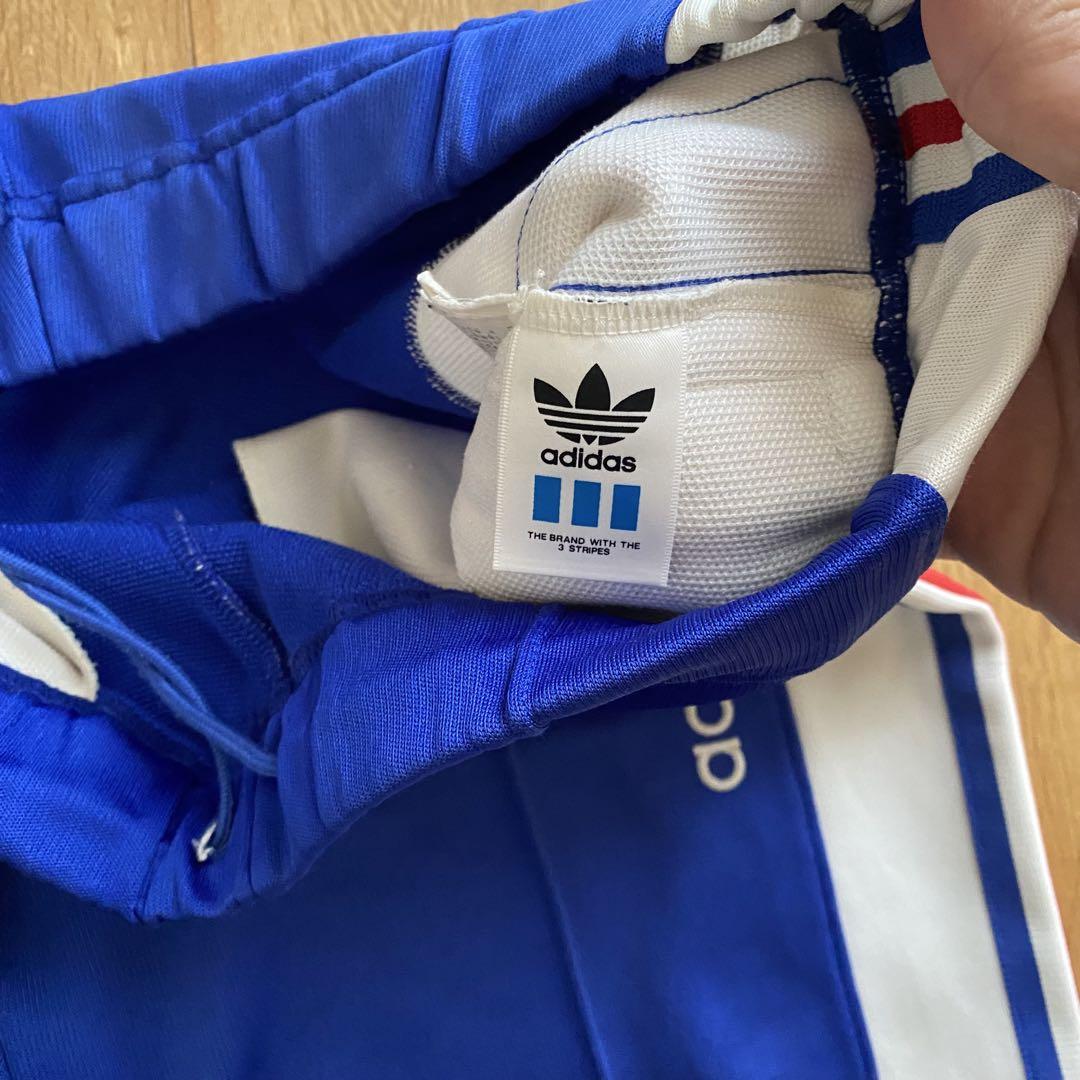 90s アディダス adidasナイロンセットアップ デサント社製　刺繍ロゴ