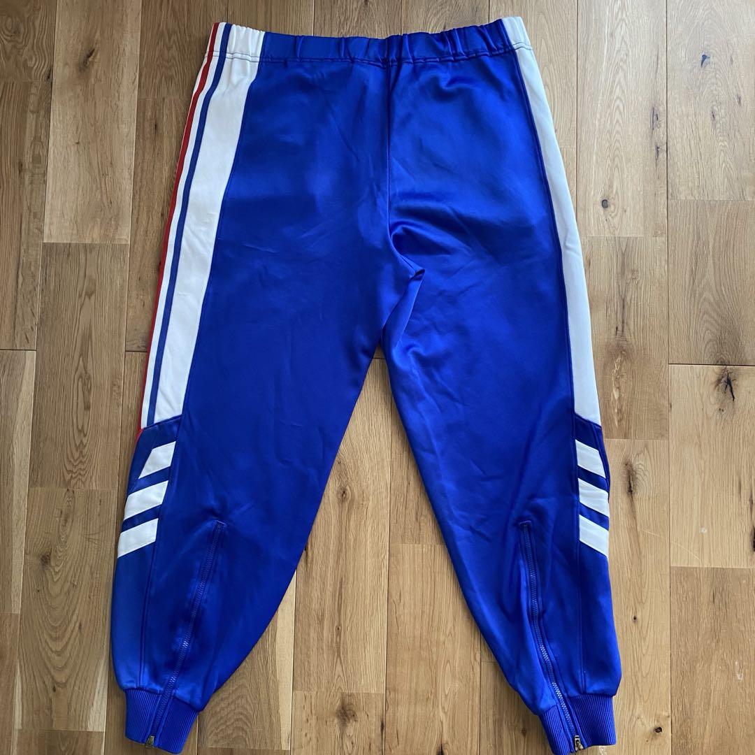 90s アディダス adidasナイロンセットアップ デサント社製　刺繍ロゴ