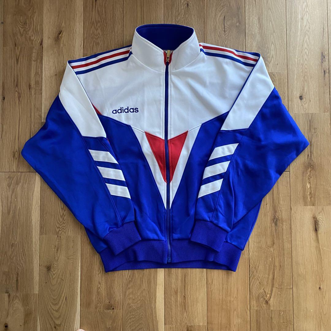 90s アディダス adidasナイロンセットアップ デサント社製　刺繍ロゴ