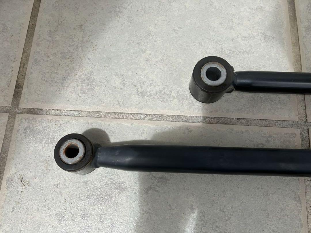 新型ジムニーシエラ　純正サスペンションキット一式
