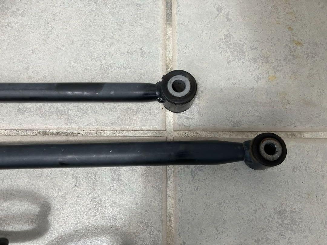 新型ジムニーシエラ　純正サスペンションキット一式
