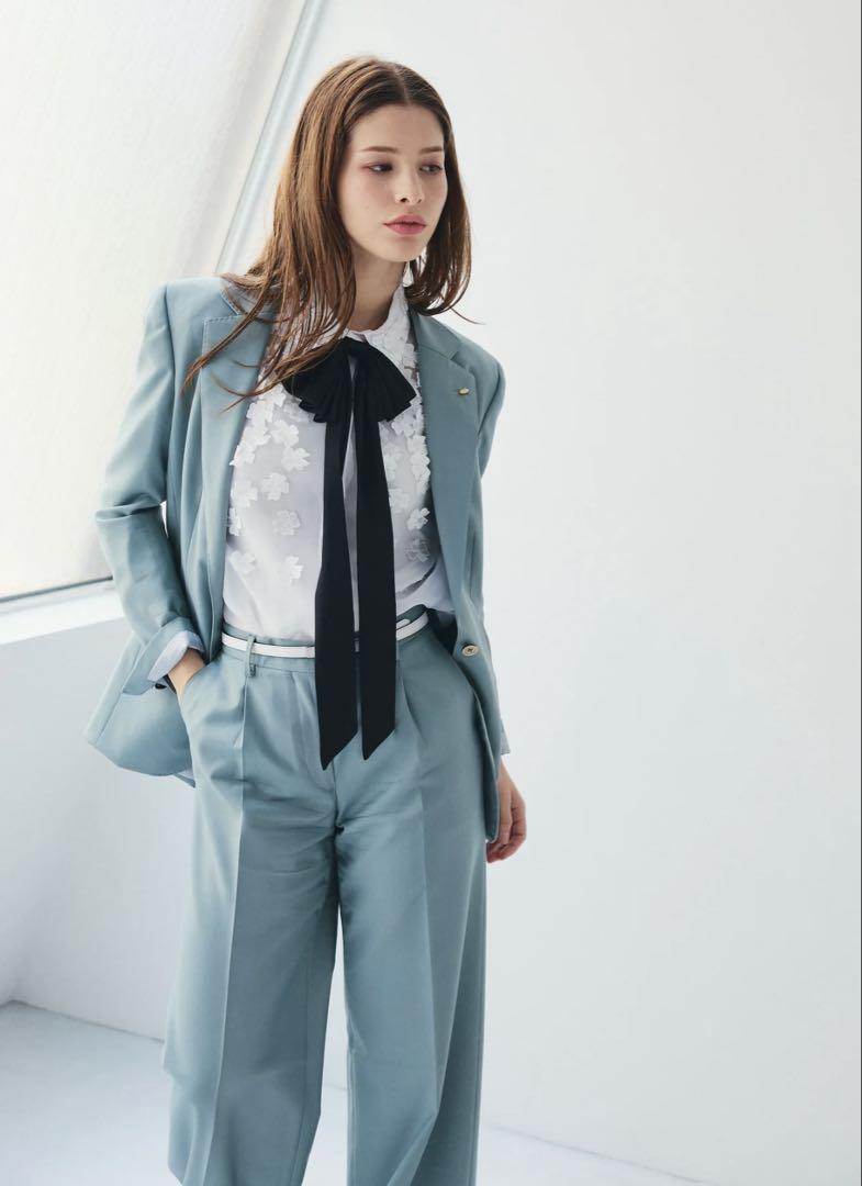 RE.MUSE 3D FLOWER ORGANDY BLOUSE