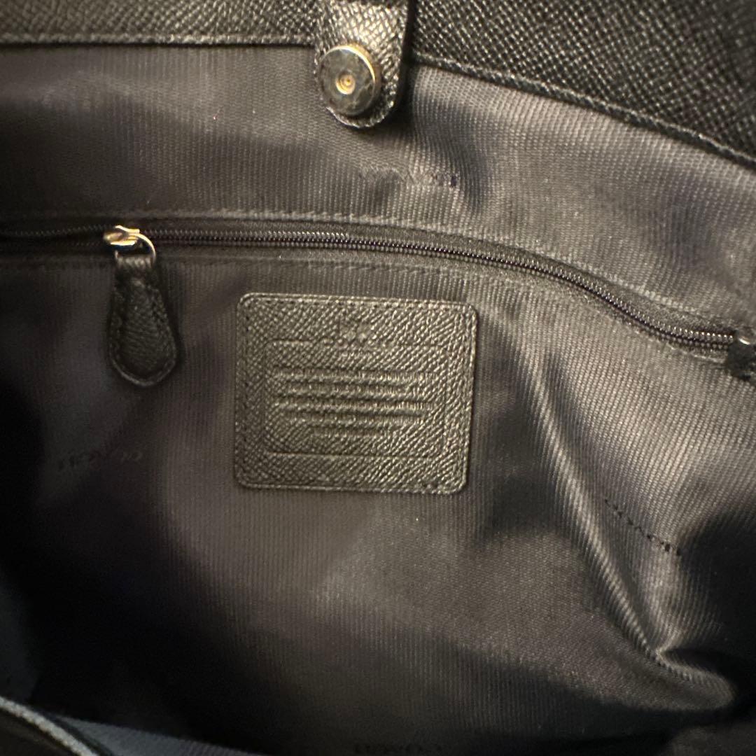 【COACH】ゼブラ柄 2WAYバッグ ショルダー付き 【COACH】ゼブラ柄 2WAYバッグ ショルダー付き