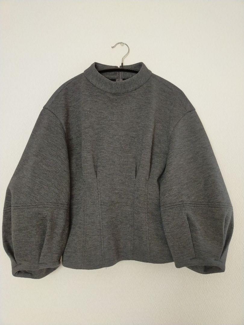 美品 アドーア ADORE ステッチボンディングトップス グレー