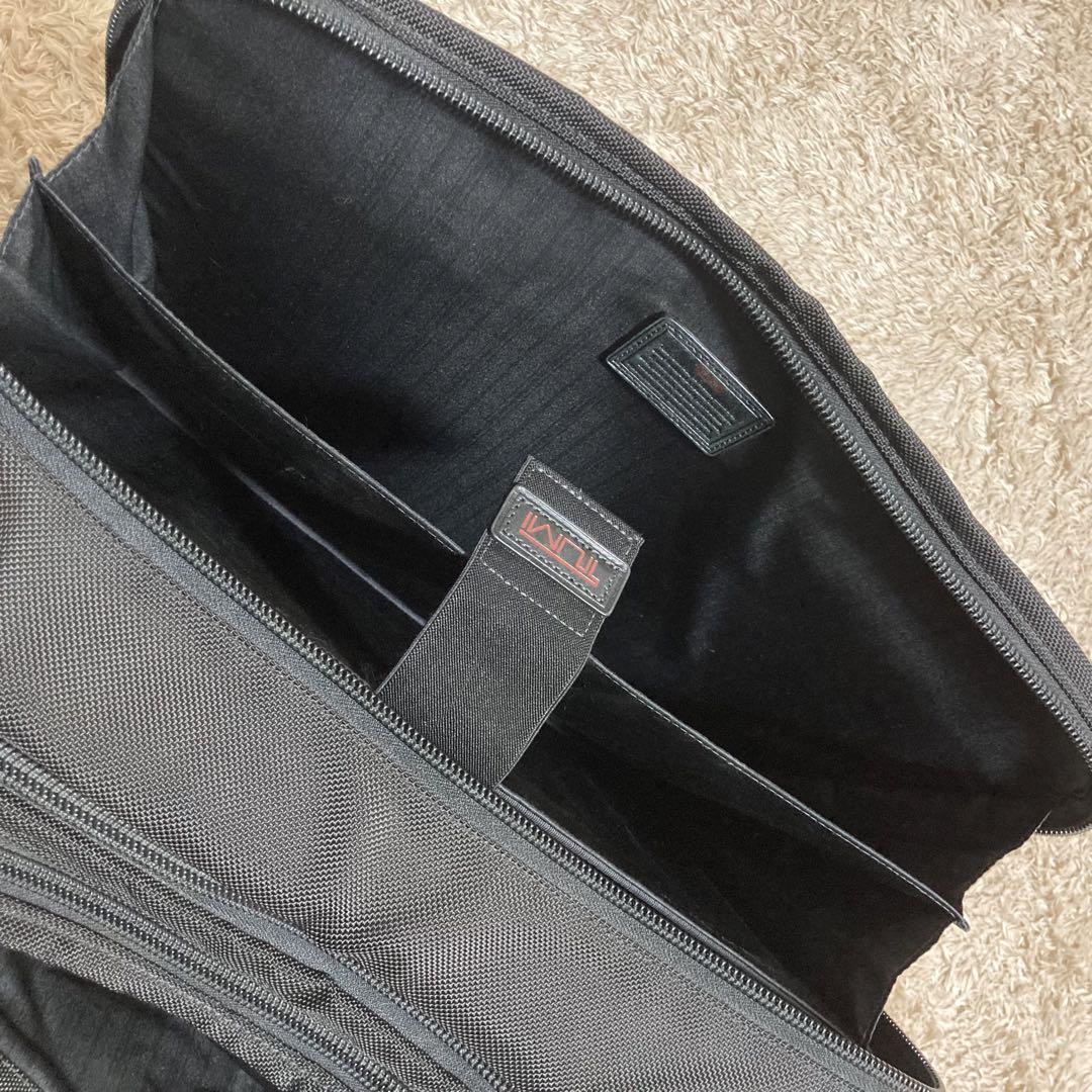 美品】 TUMI トゥミ 26160DH ビジネスバッグ PCブリーフバッグ