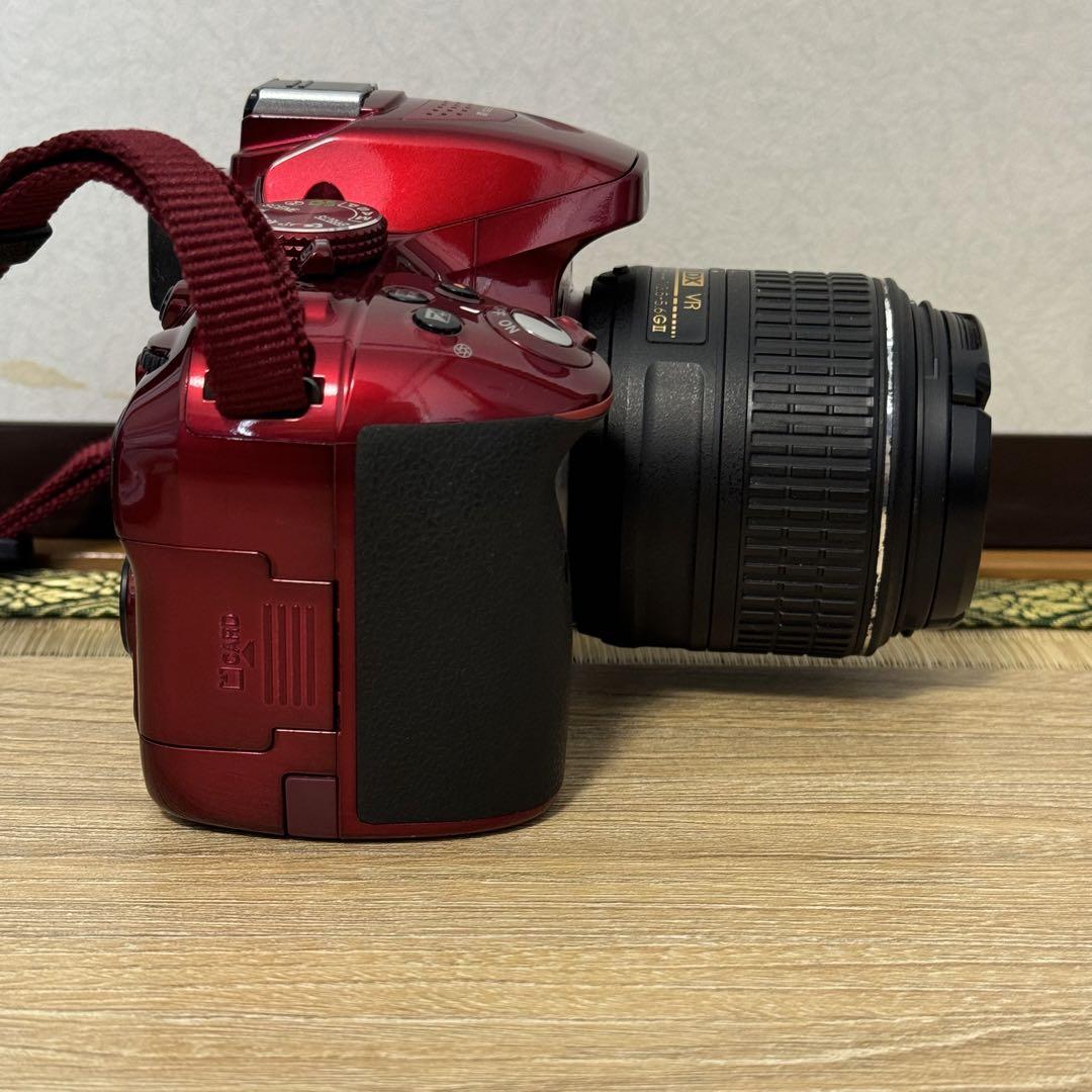 Amazon | Nikon デジタル一眼レフカメラ D5300 ダブルズーム
