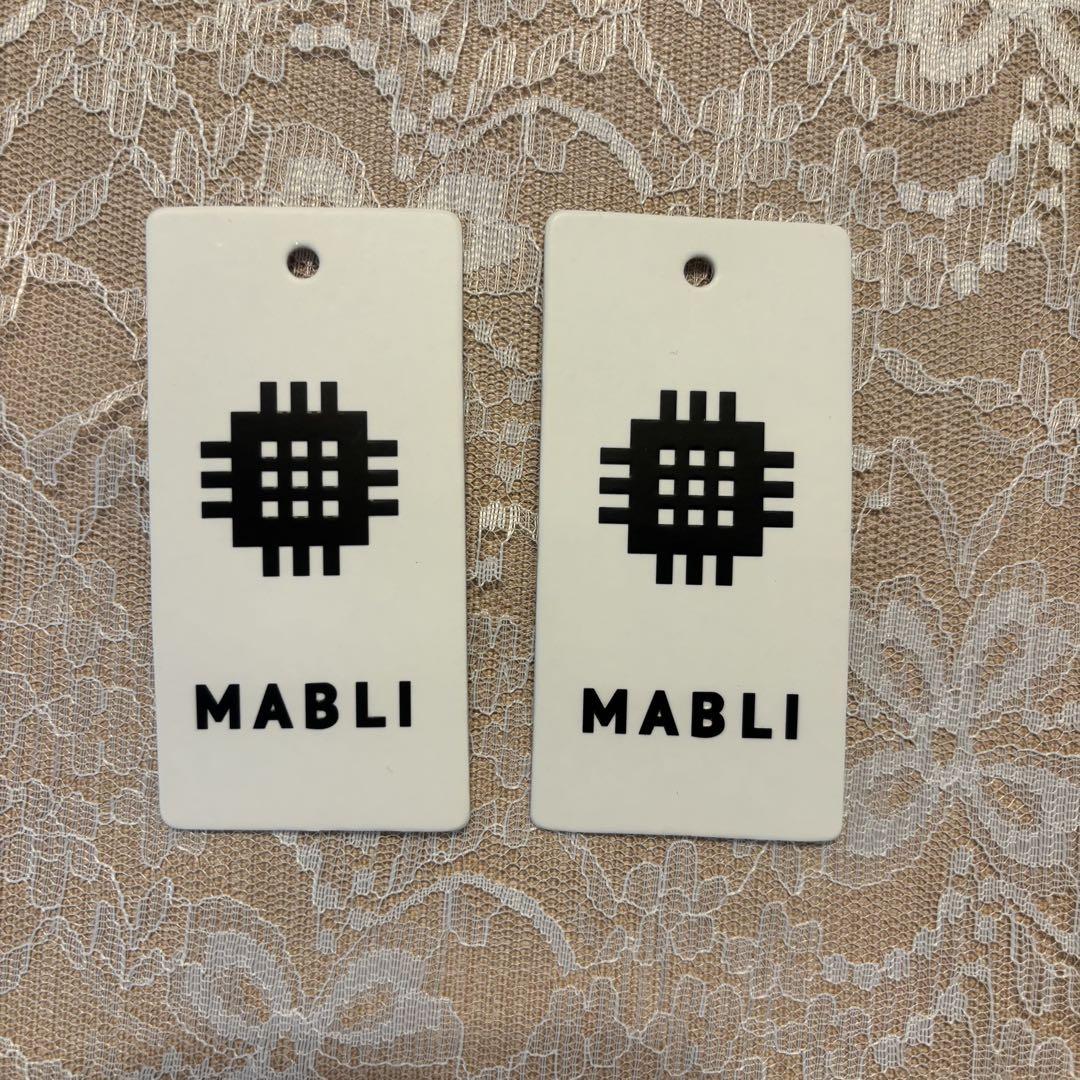 n*a様 MABLI SS25 小人ロンパース ボンネット セット - メルカリ