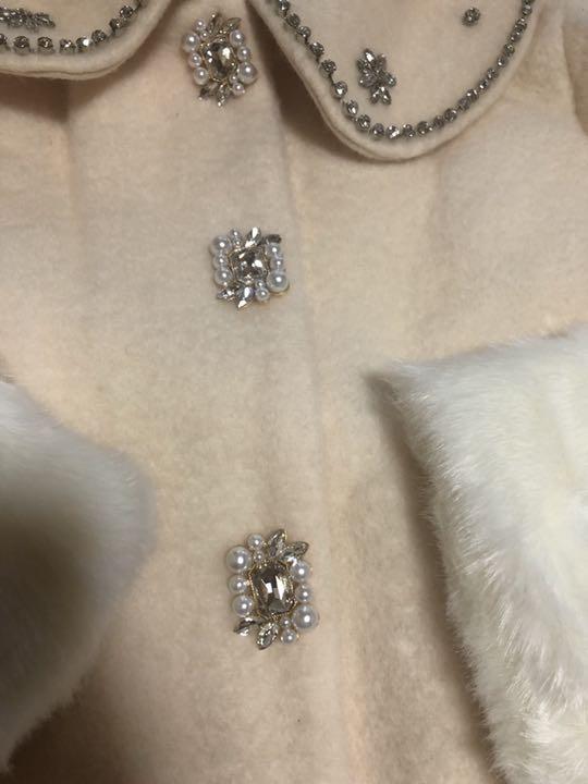 HOT限定SALE Swan ビジューコート 2M4Cm-m30587772897 Kiss 在庫国産