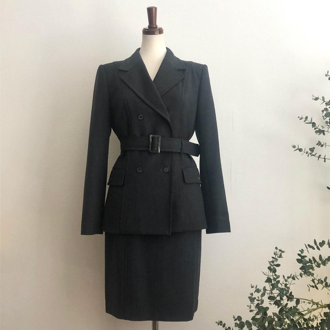 ▲▲Harrods/double-breasted skirt suit