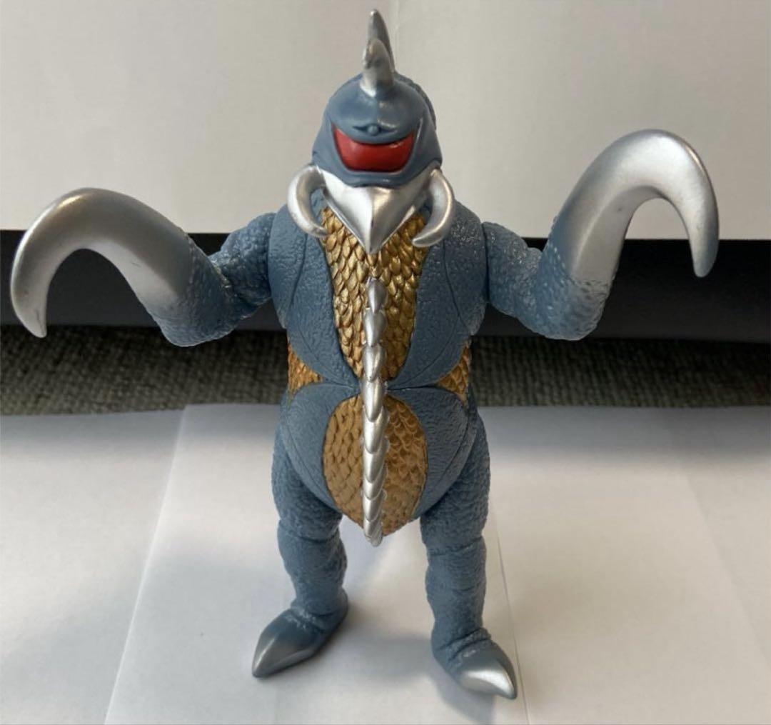 ガイガン ソフビ 希少色 バンダイ ゴジラ ムービーモンスターシリーズ特撮