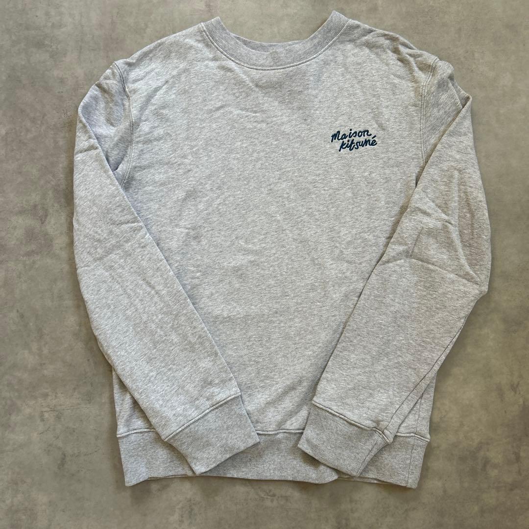 【美品】メゾンキツネ クルーネックトレーナー 【美品】メゾンキツネ クルーネックトレーナー