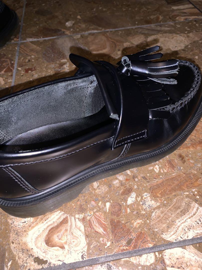 Dr. Martens ADRIAN タッセルローファー