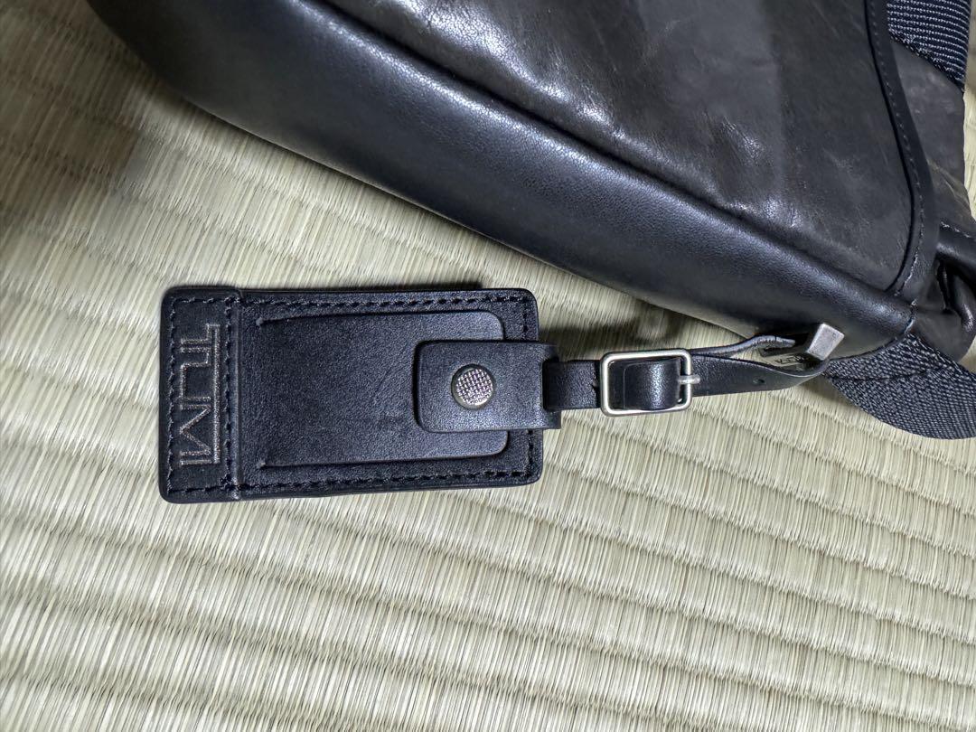 美品 トゥミ TUMI 932306DL
