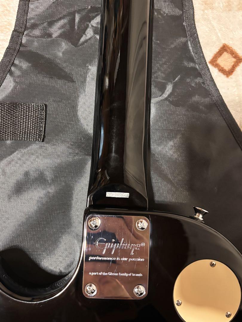 美品！　Epiphone Les Paul 100