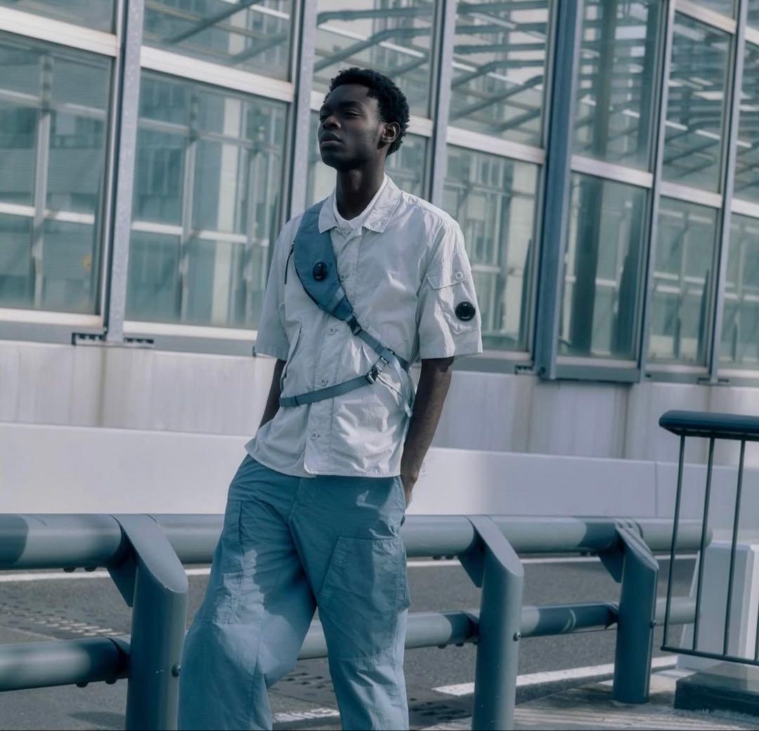 CP.COMPANY ショルダーバック 青 CP.COMPANY ショルダーバック 青