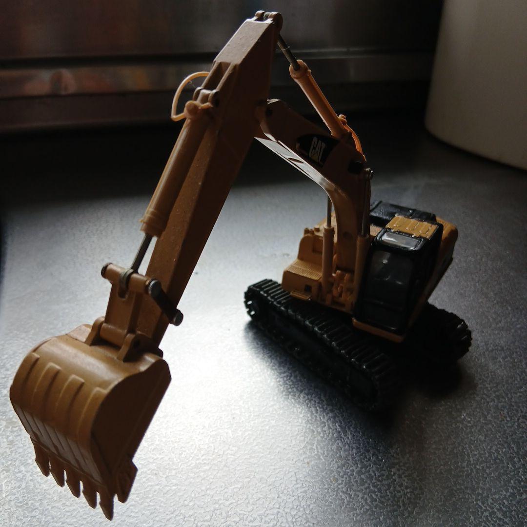 CAT 320D ショベルキャタピラー