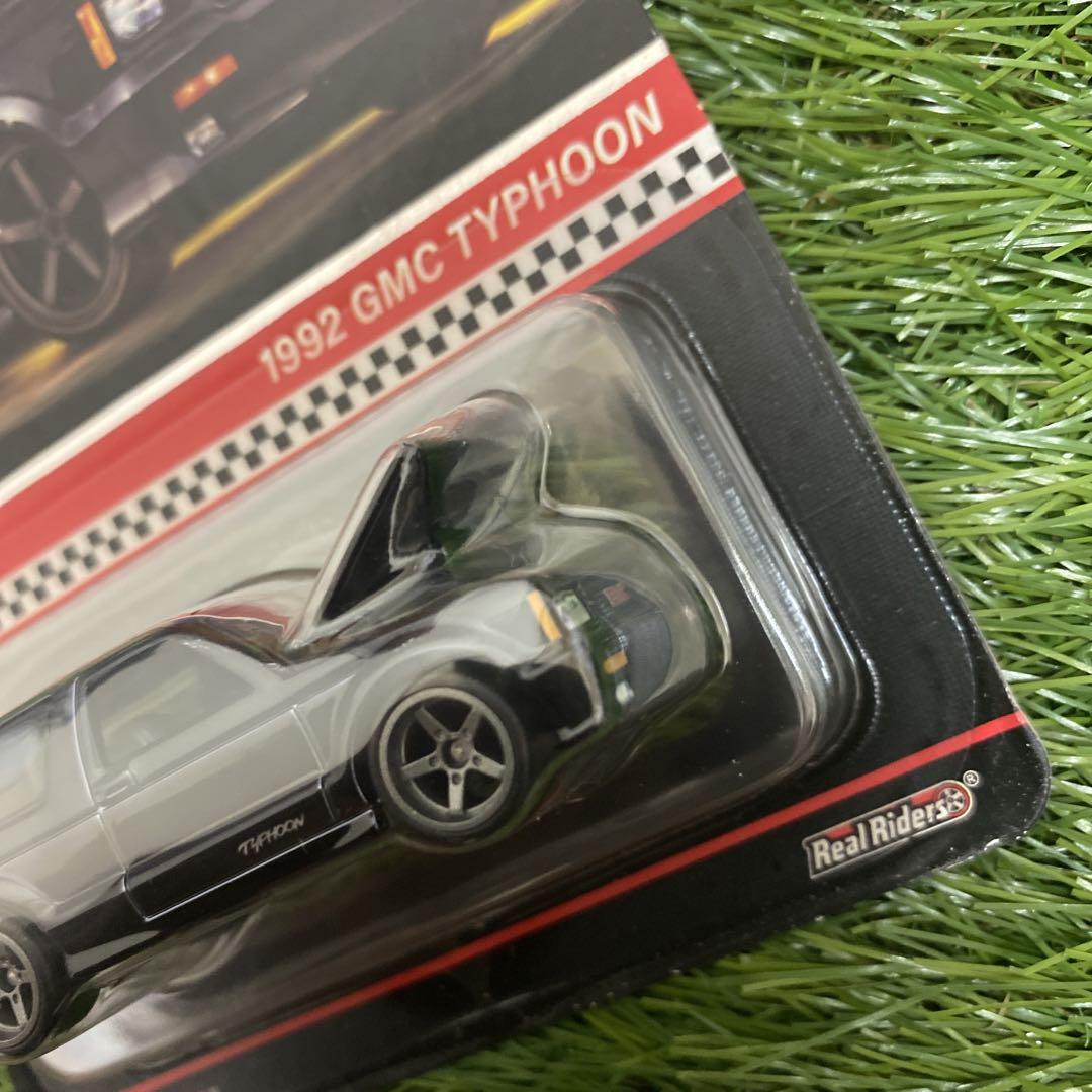 ホットウィール　RLC GMC TYPHOON タイフーン