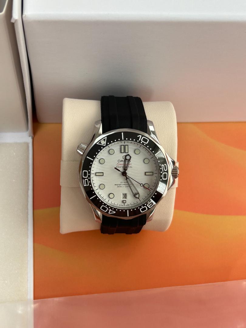 美品 シーマスターダイバー300M 自動巻き 画像2