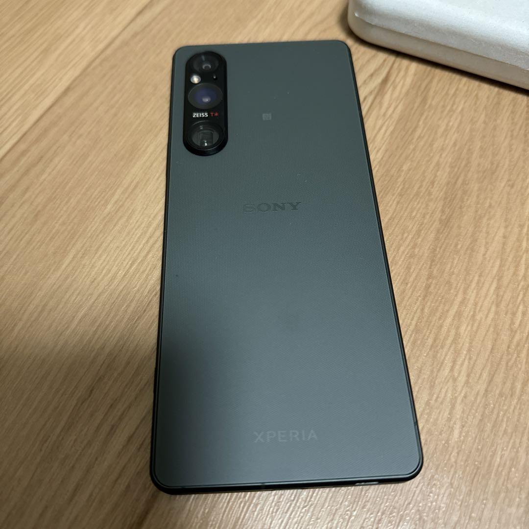 Xperia 1 V カーキグリーン 512 GB SIMフリー