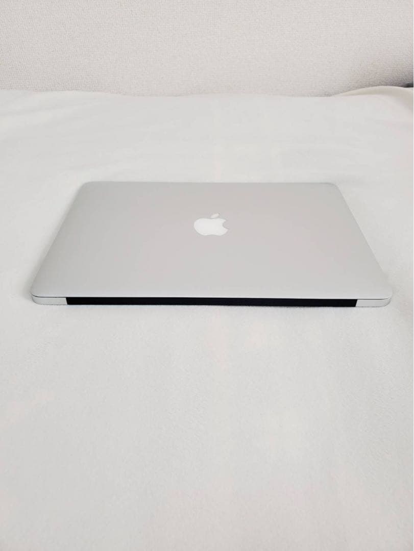 【バッテリー新品】MacBook Air 13インチ