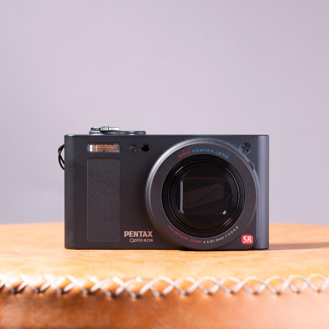PENTAX Optio RZ18 コンパクトデジタルカメラ Amazon | PENTAX デジタルカメラ Optio RZ18(パールホワイト
