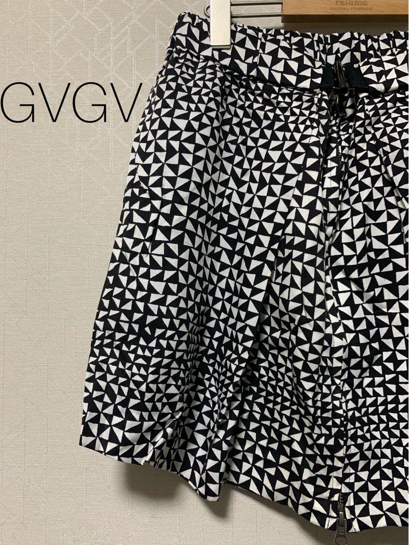 【極美品】G.V.G.V. 鱗柄フロントダブルジップタックミニスカート 日本製
