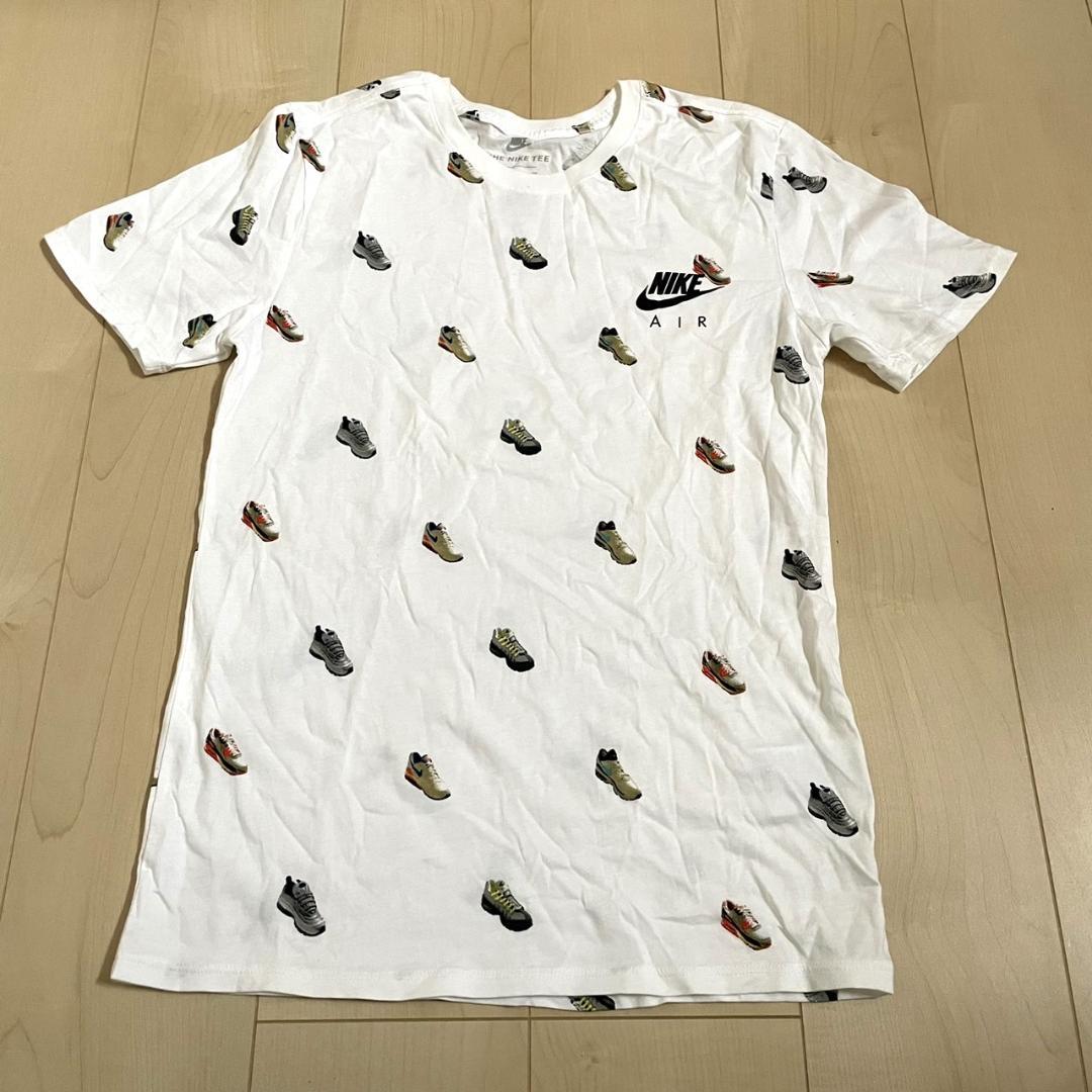 売切れ前に NIKE Tシャツ パンダ スニーカー柄 デザイン◎ NIKE ナイキ スニーカー総柄 Tシャツ Sサイズ エアマックス