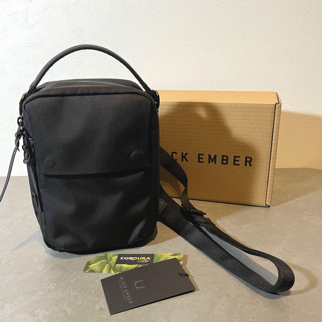 KOMPAK ブラックエンバー　BLACK EMBER ショルダーバッグ　極美品