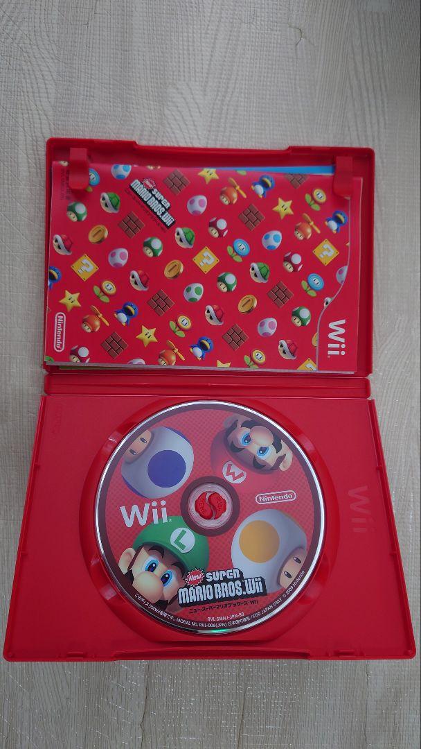 Nintendo　Wii　本体・コントローラー・ソフトセット