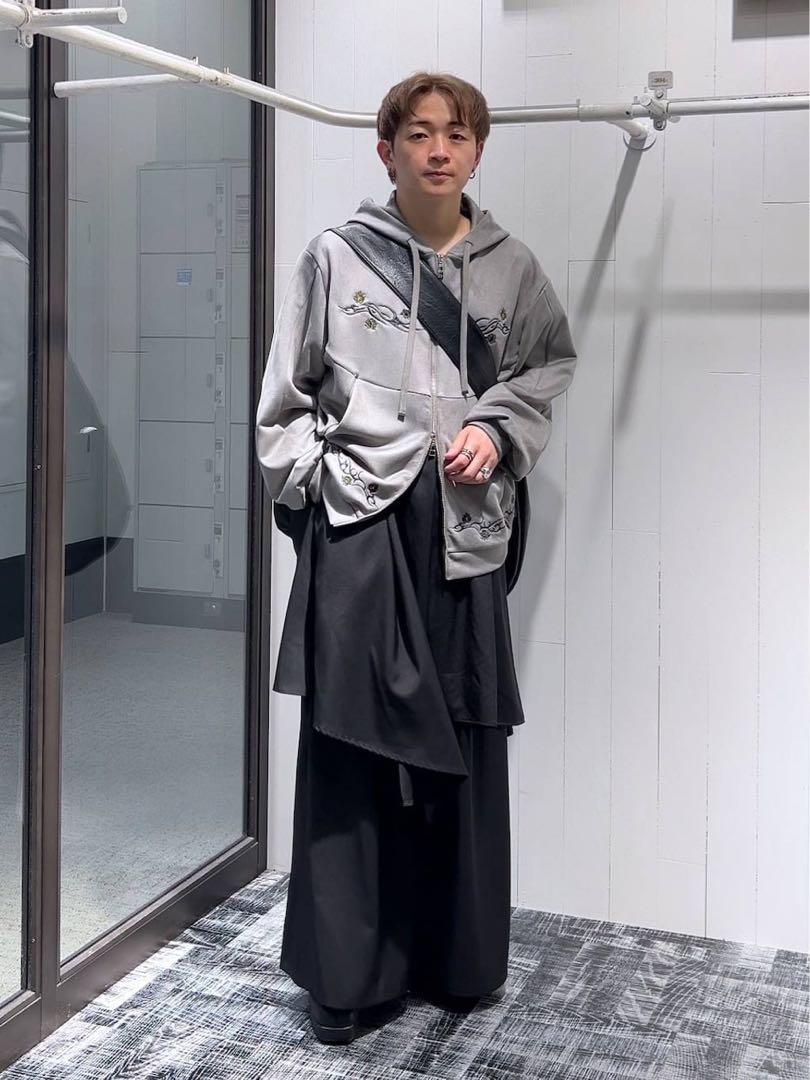 HARE BIGオーバルBAG ショルダーバッグ　たすき掛け　ビッグクロワッサン
