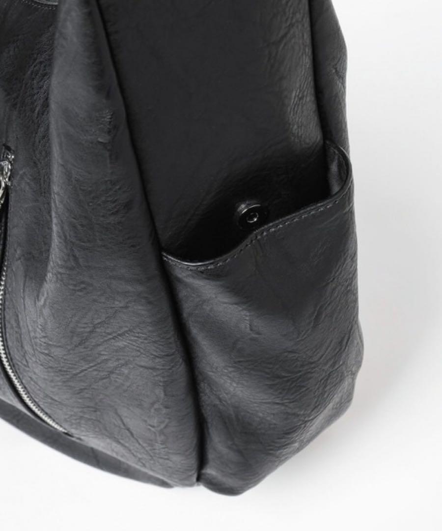 HARE BIGオーバルBAG ショルダーバッグ　たすき掛け　ビッグクロワッサン