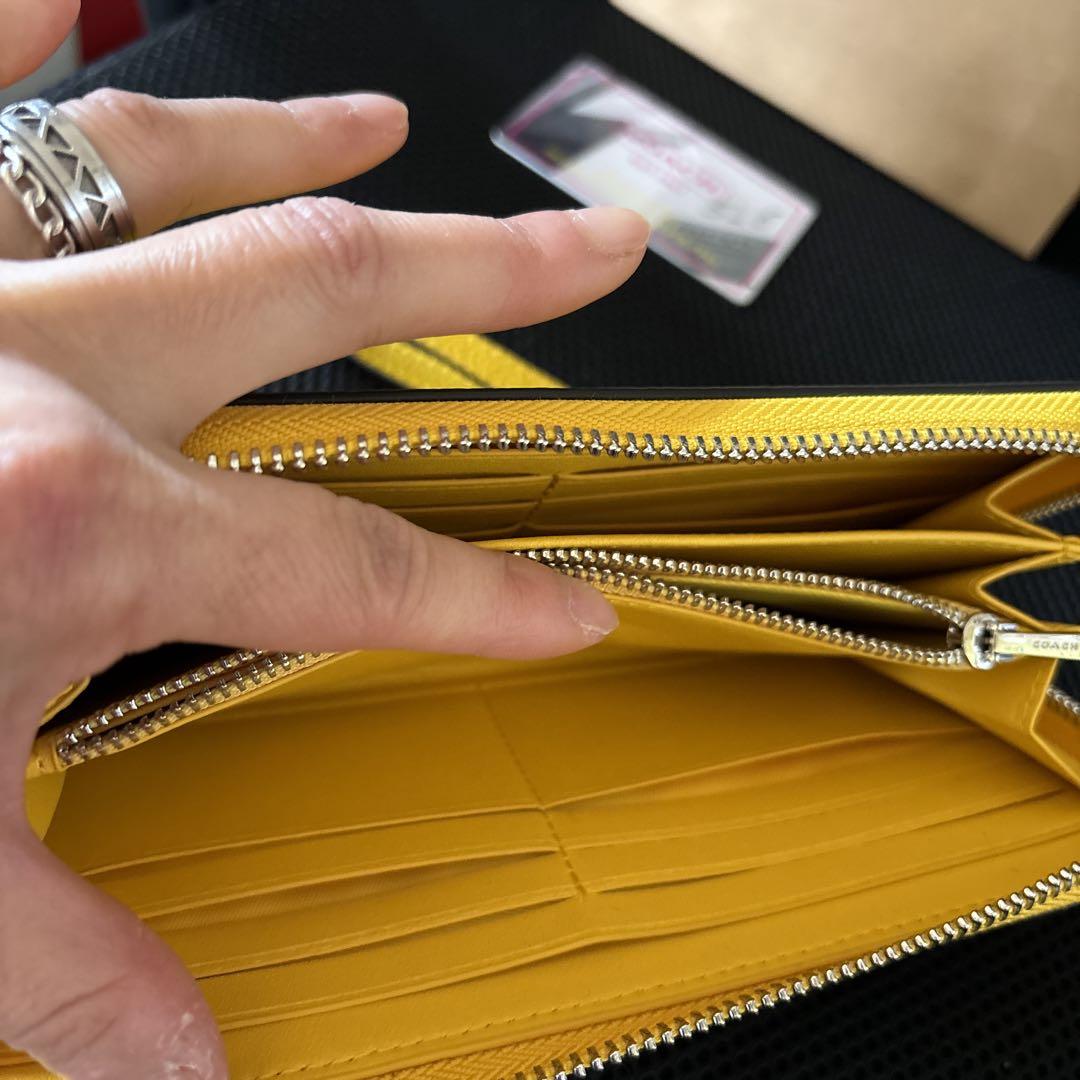 COACH長財布