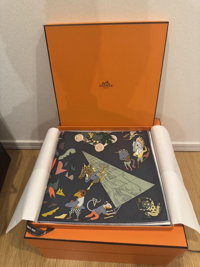 【新品未使用】エルメス 2025AW カレ 90 アカデミア イピカ 新品未使用】2025AWエルメス カレ 90 《アカデミア・イピカ