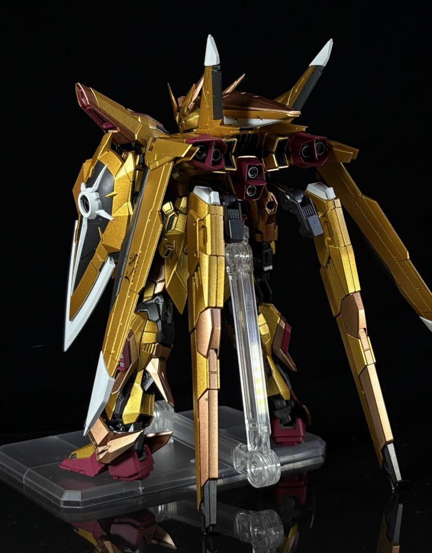 RG 1/144 アカツキガンダム(オオワシ装備) 塗装完成品 RG 1/144 アカツキガンダム(オオワシ装備) 塗装完成品 - メルカリ