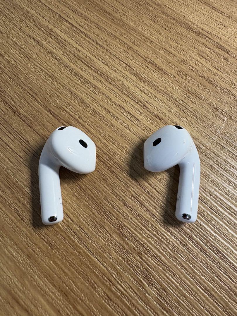 Apple AirPods4 アクティブノイズキャンセリング対応