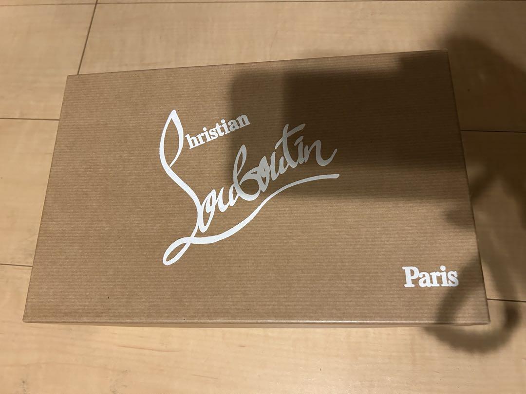 Louboutin スタッズ