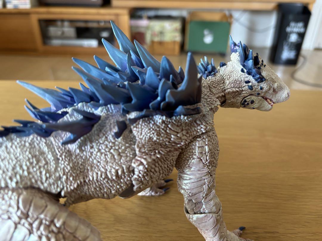 【新品未開封】hiyatoys shimo ハイヤトイズ　シーモ　雪魔獣 Amazon | HIYA TOYS ゴジシリーズ シモ 雪魔 可動 フィギュア