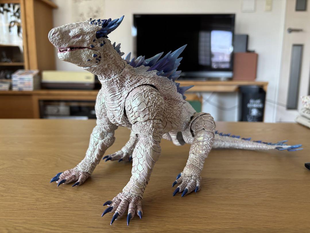 【新品未開封】hiyatoys shimo ハイヤトイズ　シーモ　雪魔獣 Amazon | HIYA TOYS ゴジシリーズ シモ 雪魔 可動 フィギュア
