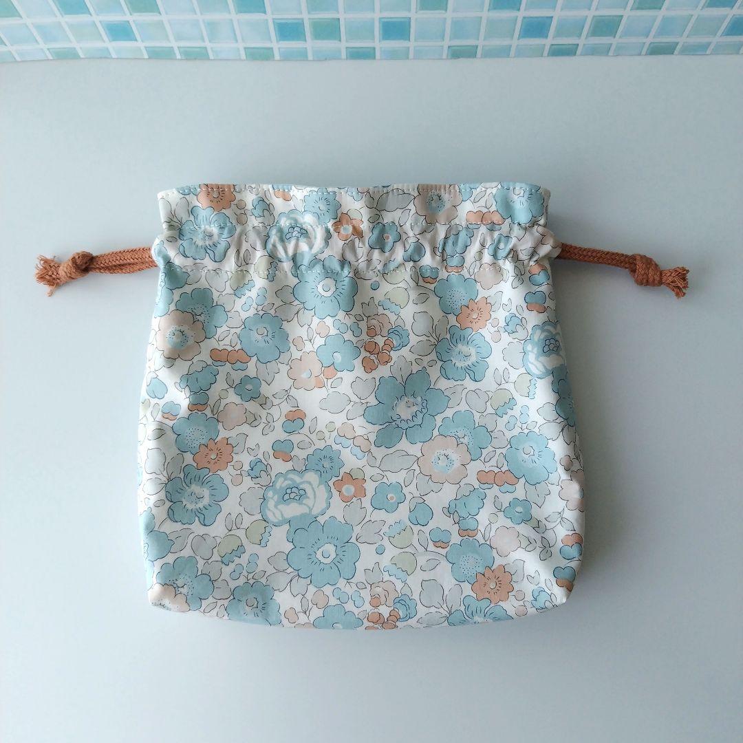 【 ねね 】ハンドメイド　ベッツイ