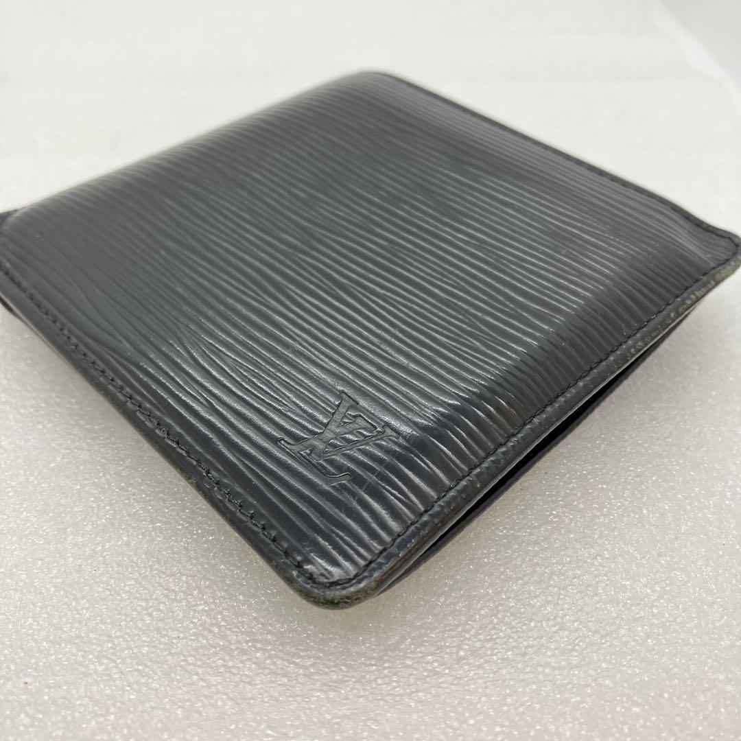 LOUIS VUITTON ヴィトン　二つ折り財布　エピ　ブラック　1573
