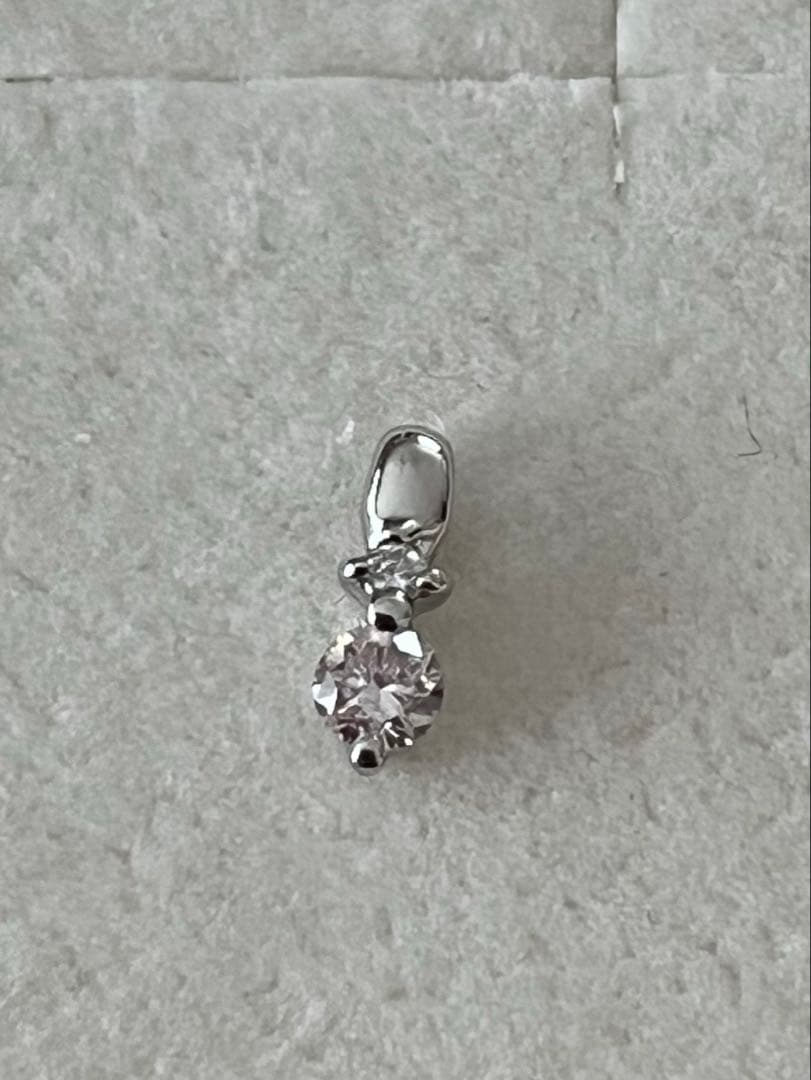 ピンクダイヤモンド　ダイヤモンド　プラチナネックレス　ソーティングつき