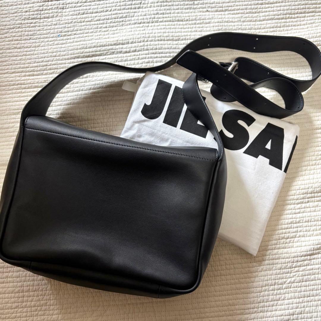 ジルサンダー フラップ　メッセンジャー　レザー スモール ショルダーバッグ