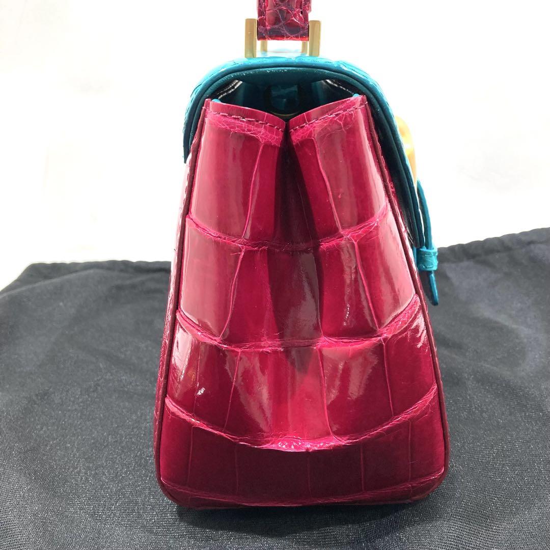 最先端 シャイニング加工 クロコダイル ミニハンドバッグ バイ 極美品 バッグ