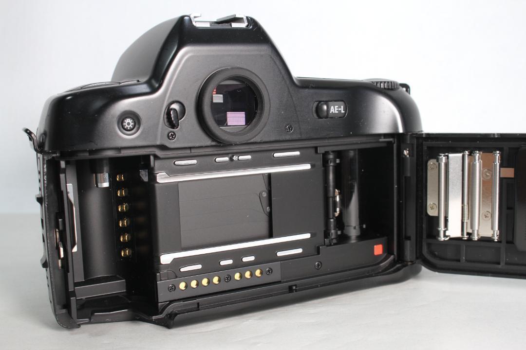 Nikon ニコン F90X フィルム一眼レフカメラ ボディ