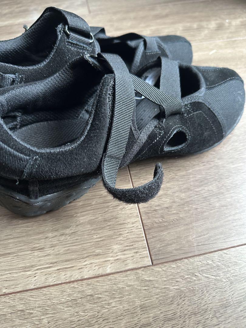 FoundryMewsEDIT.FOR LULU別注canvas shoes