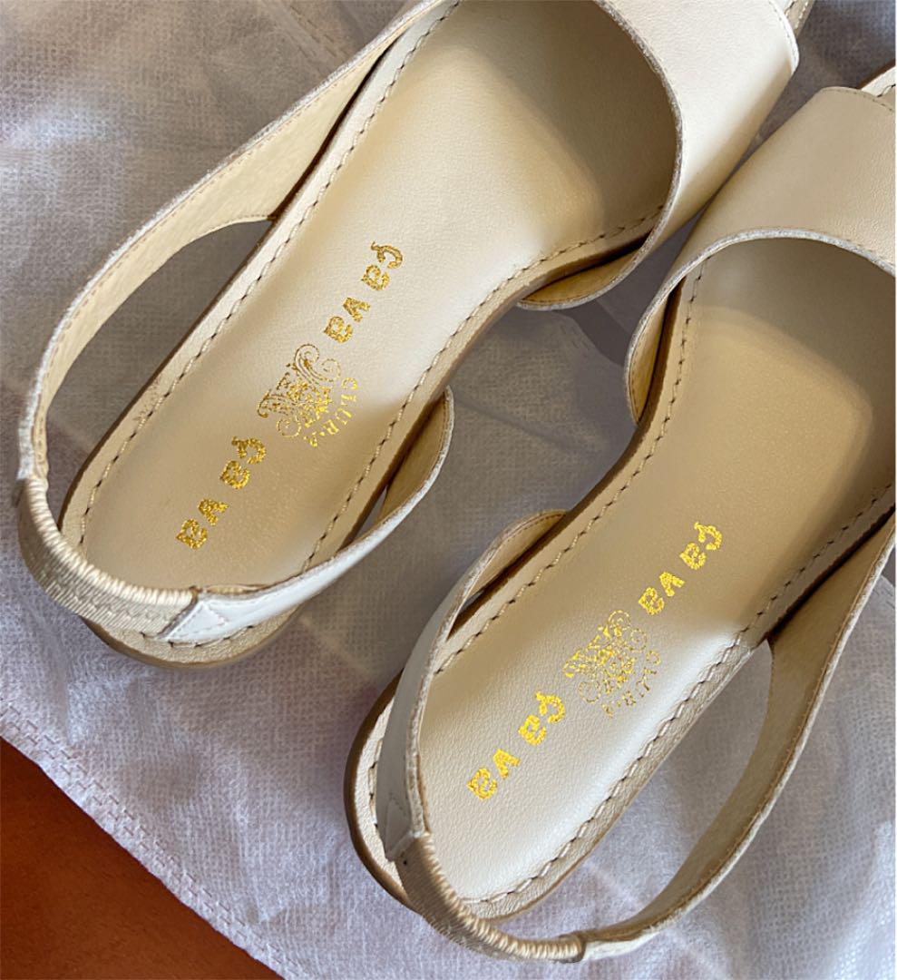 新品✨Sサイズ サヴァサヴァ バックスリングサンダル オフホワイト 白