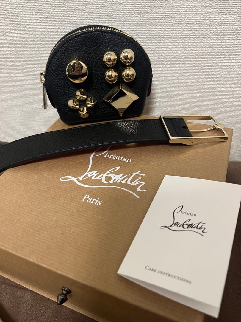 新品　Christian Louboutin ポーチ＆ベルト