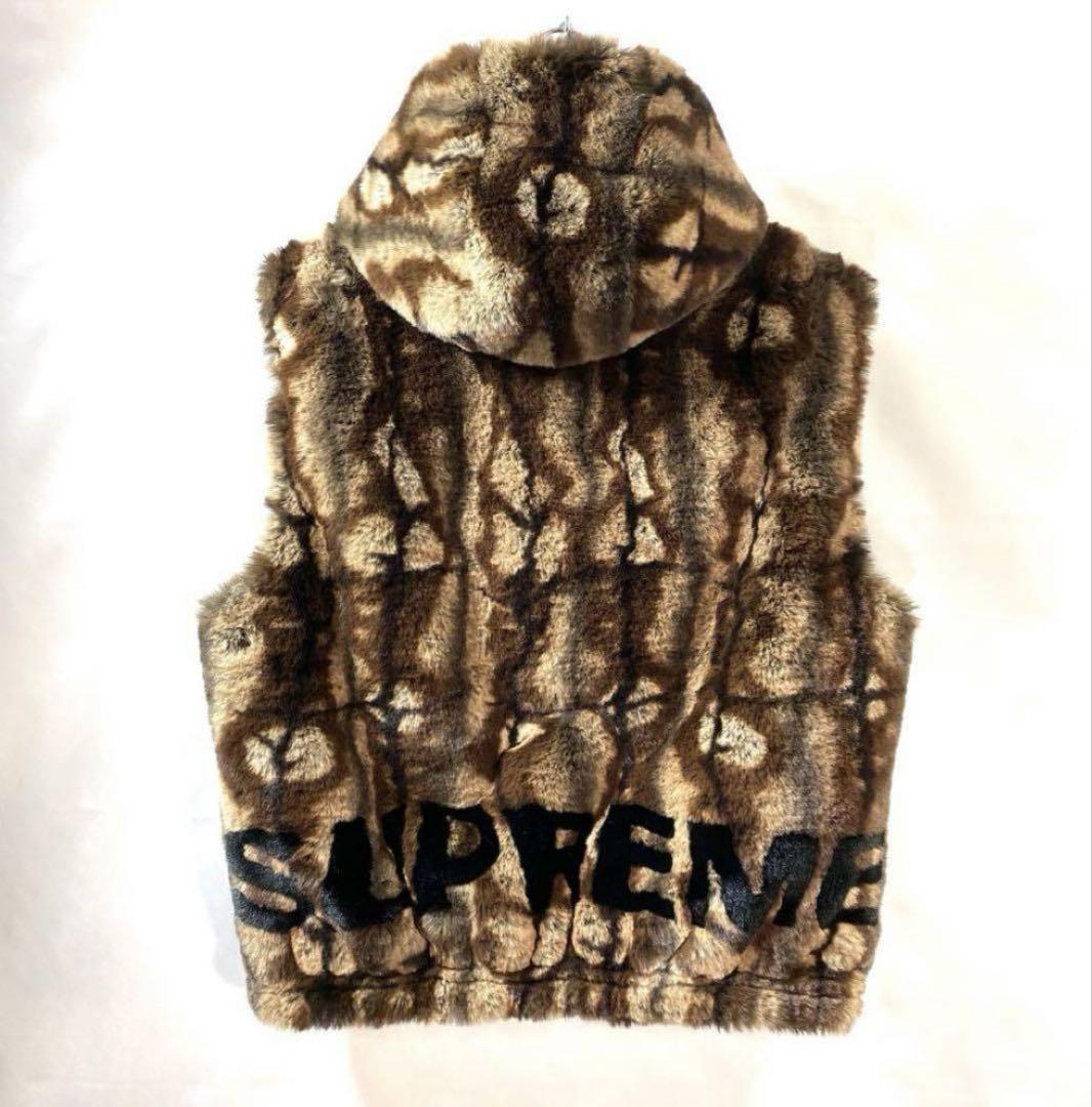 【本物保証 /関税・送料無料】Supreme Faux Fur Hooded Vest 品薄人気カラー Supreme Faux Fur Hooded Vest