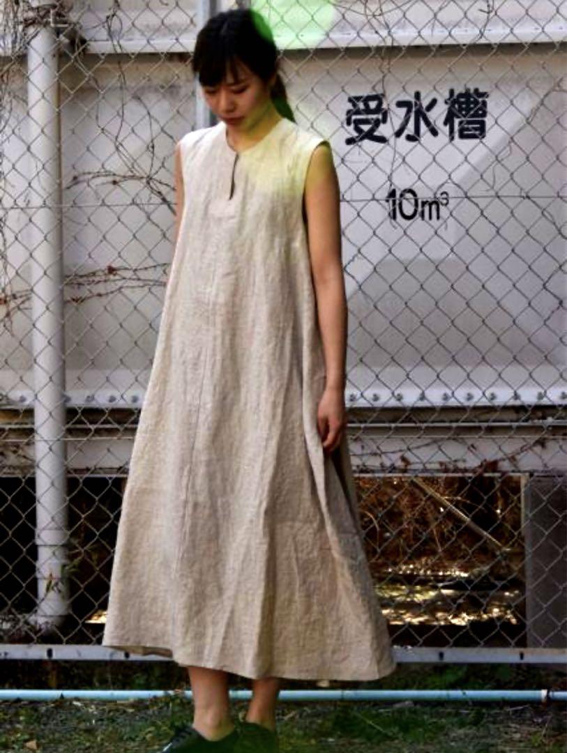 人気カラーの GARDENER THE 美品】toogood DRESS レディース ワンピース 麻 黒 ワンピース
